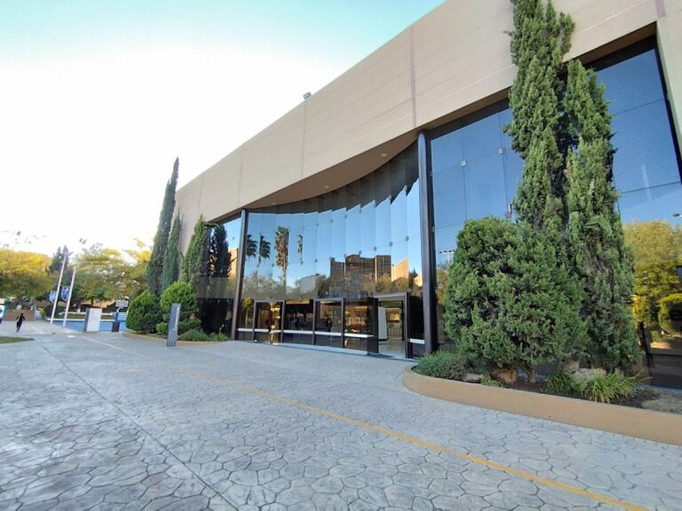 28095 centro de idiomas 768x576