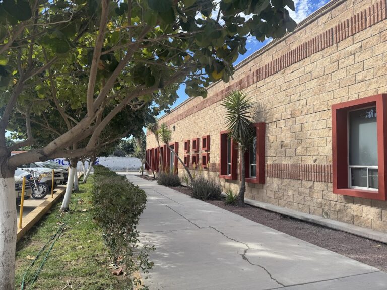 28132 facultad de lenguas extension gomez palacio 768x576