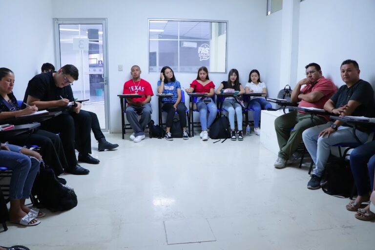 28268 fast english apodaca 768x512