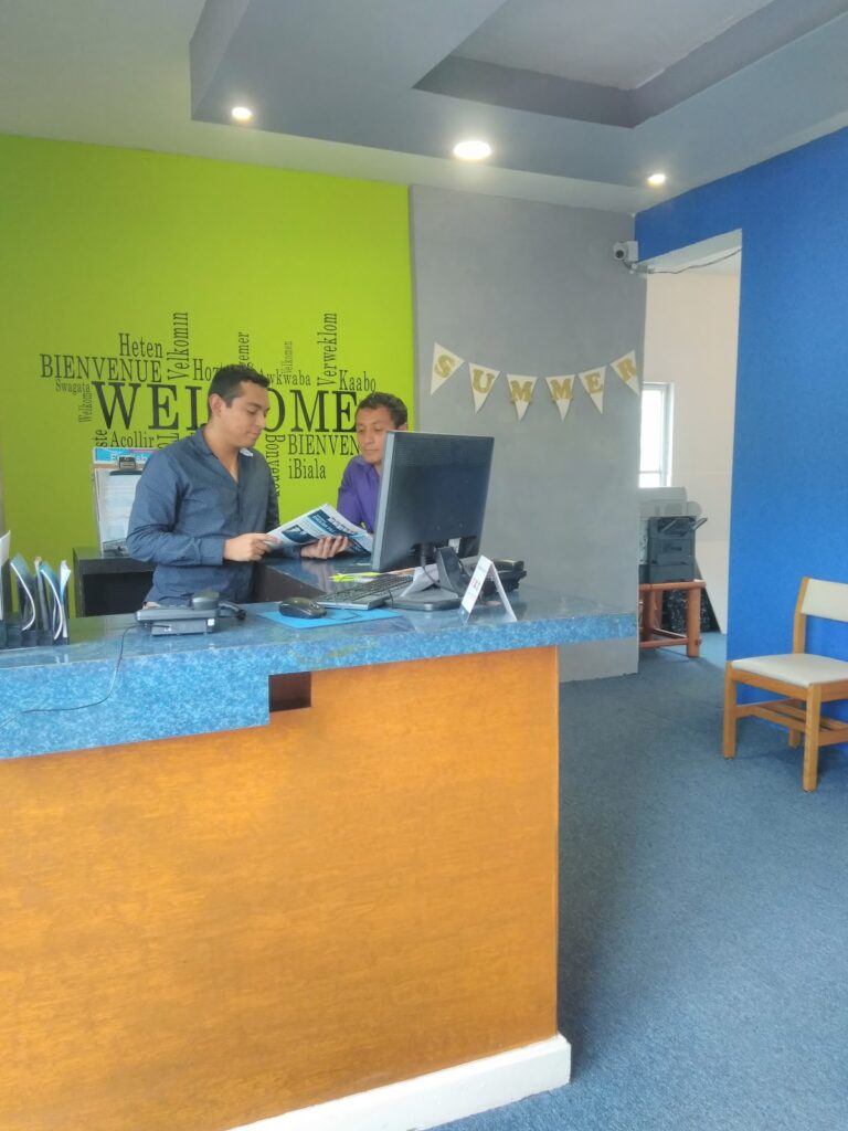 28391 lim centro de idiomas 768x1024