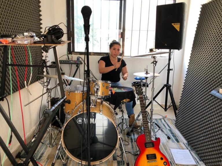 28902 casa b de musica 768x576