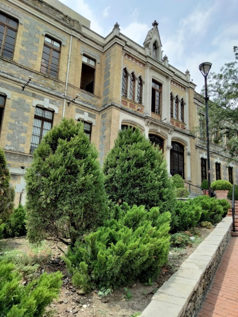 29115 esmdm escuela superior de musica y danza de monterrey 768x1024