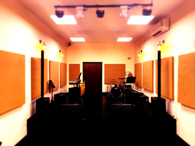 29164 centro universitario de musica fermatta queretaro 768x576