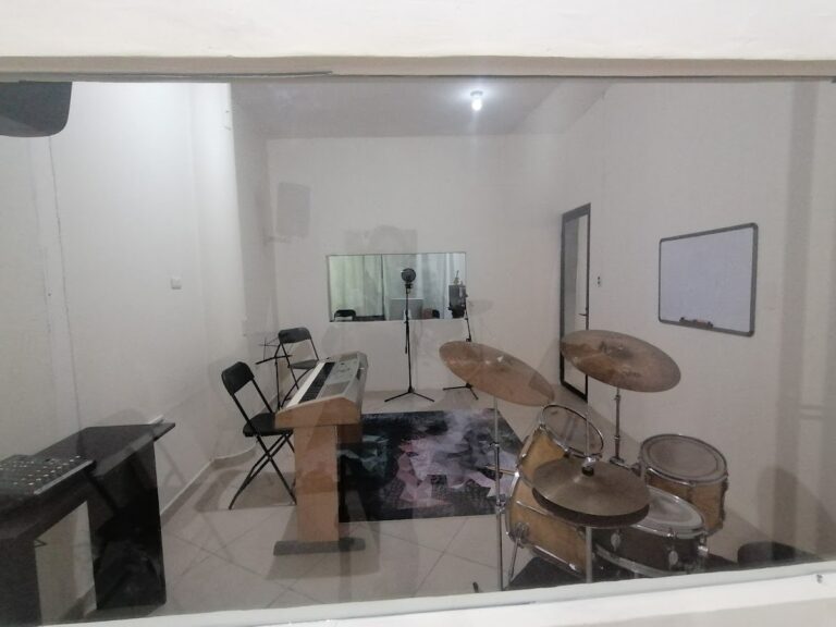 29351 meda 8211 escuela de artes 768x576