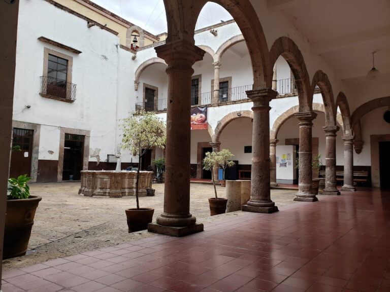 29551 facultad popular de bellas artes 768x576