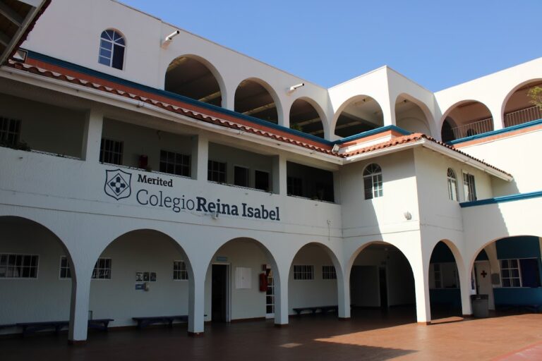 29811 colegio reina isabel primaria 8211 las palmas 768x512