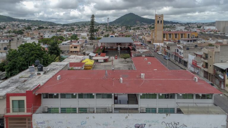 30033 escuela primaria benito juarez 18dpr0635f 768x432