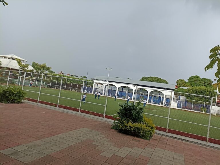 30291 escuela secundaria del estado 768x577