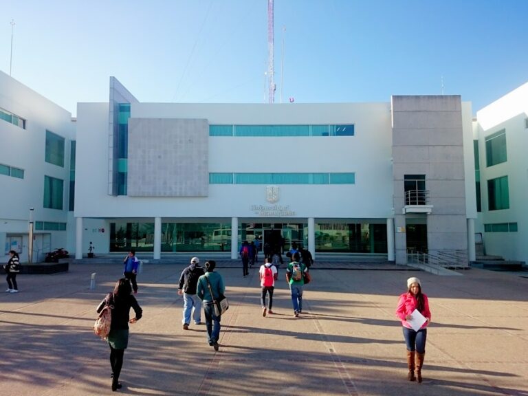 30873 universidad de guanajuato 768x576
