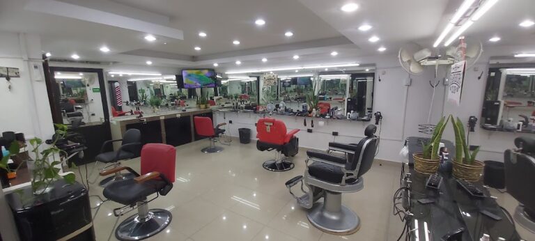 30975 peluqueria la paz 768x346