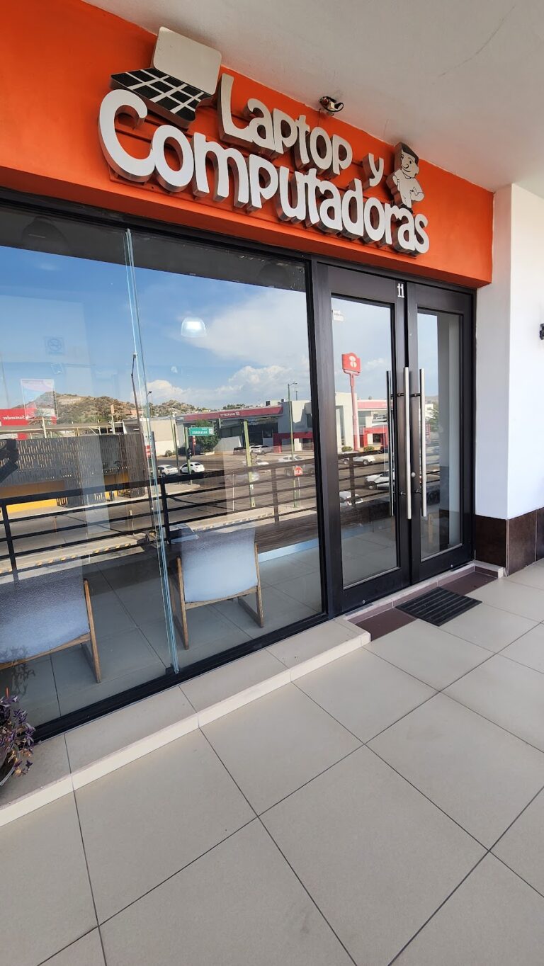 3099 laptop y computadoras 768x1364