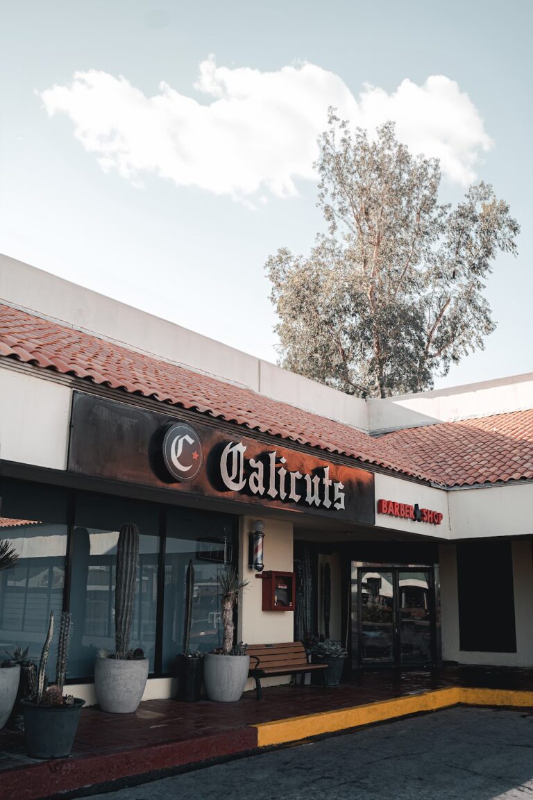 30999 cali cuts barber shop mexicali 768x1152