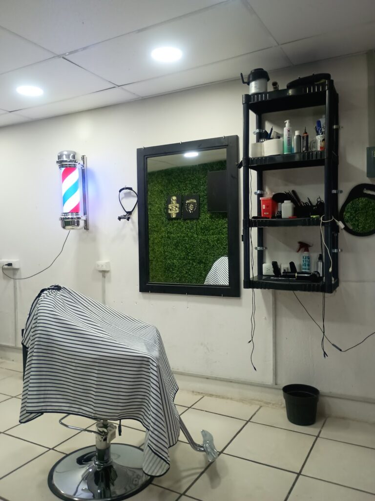 31035 city barbershop 768x1024