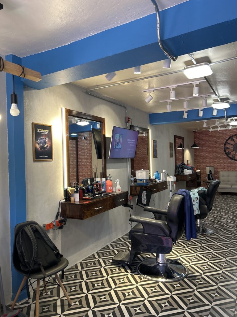 31041 barberia rocket centro 768x1024