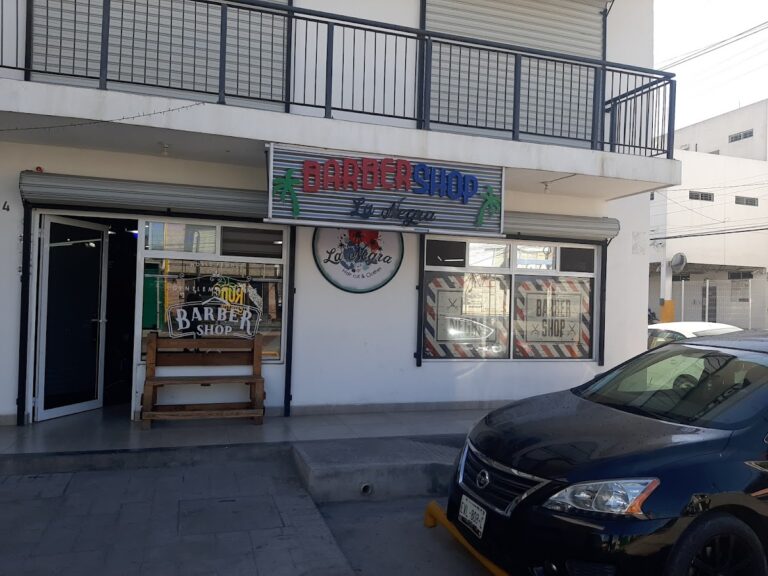 31067 la negra barber shop saltillo 768x576