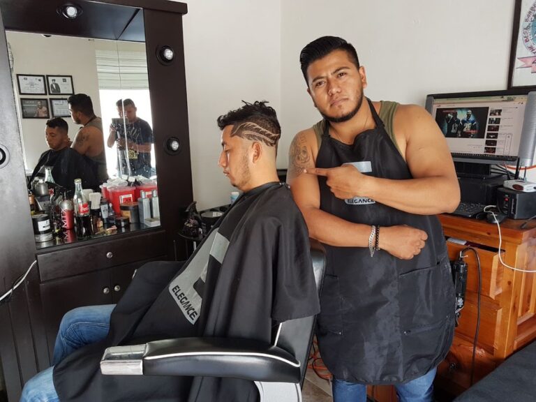 31141 lalo barbershop 768x576
