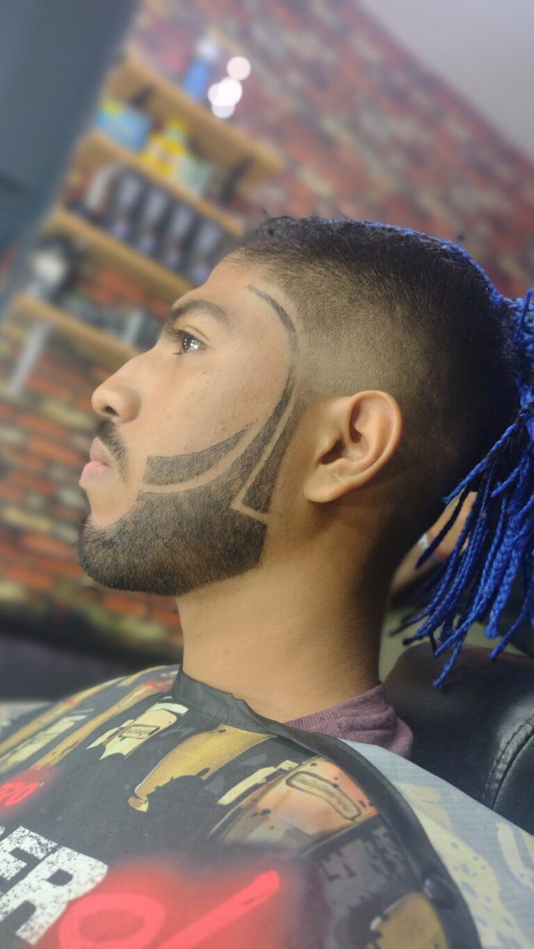 31151 the boss barbershop 768x1365