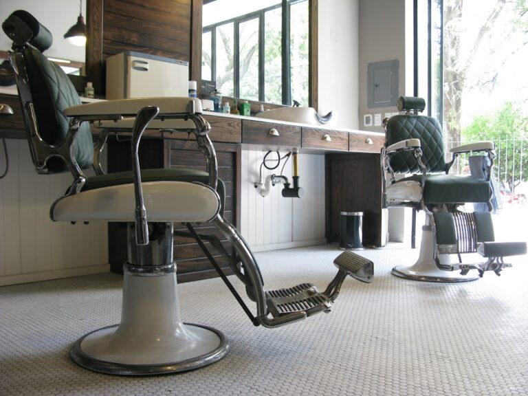 31169 barberia capital guadalajara 768x576