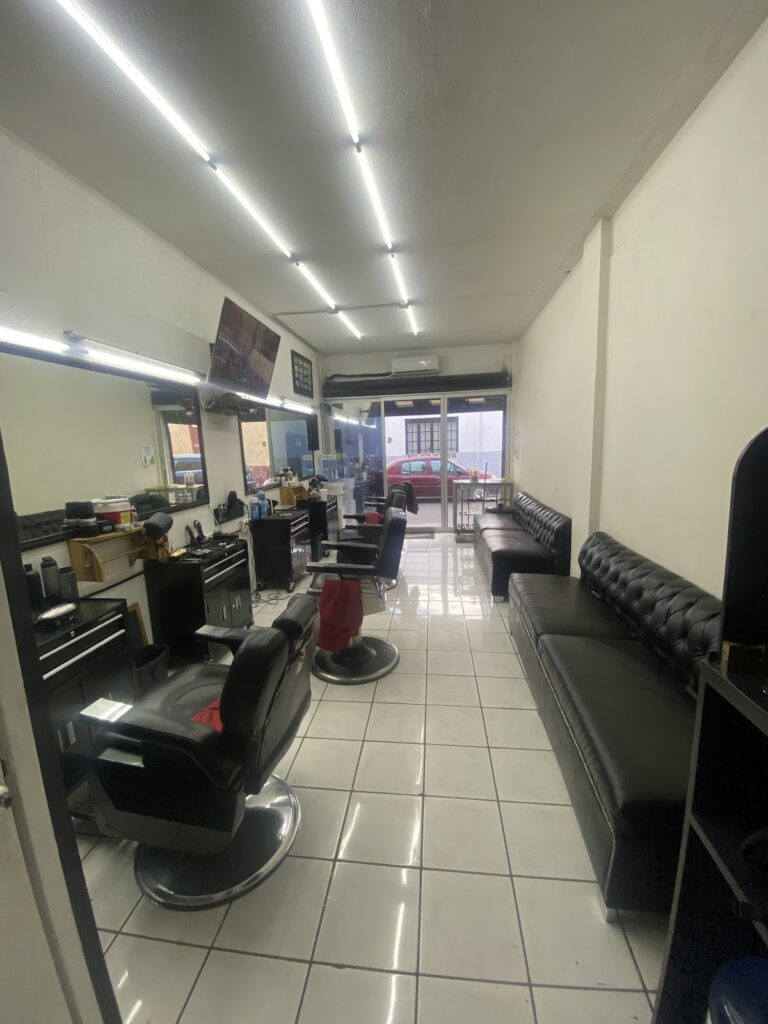 31175 barberia el catrin 768x1024