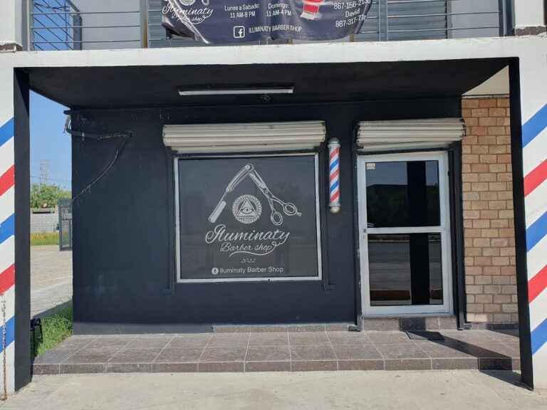 31414 blessed barber studio 768x576