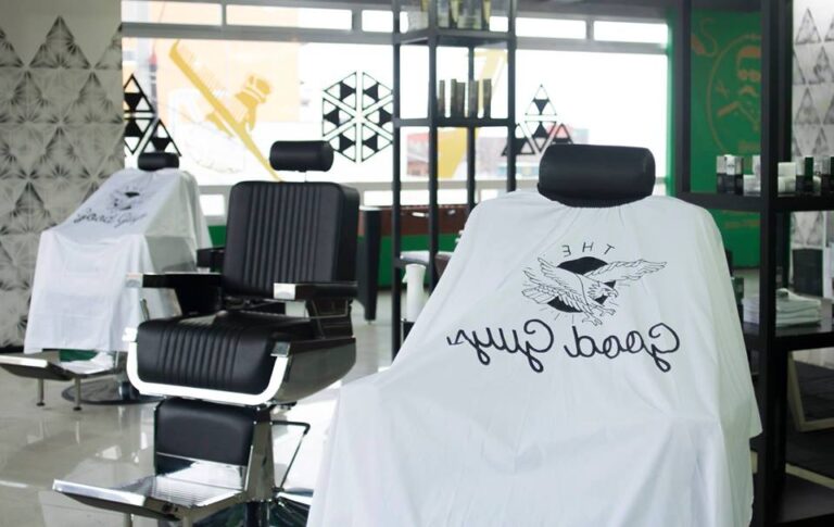 31452 don porfirio barberia 768x485