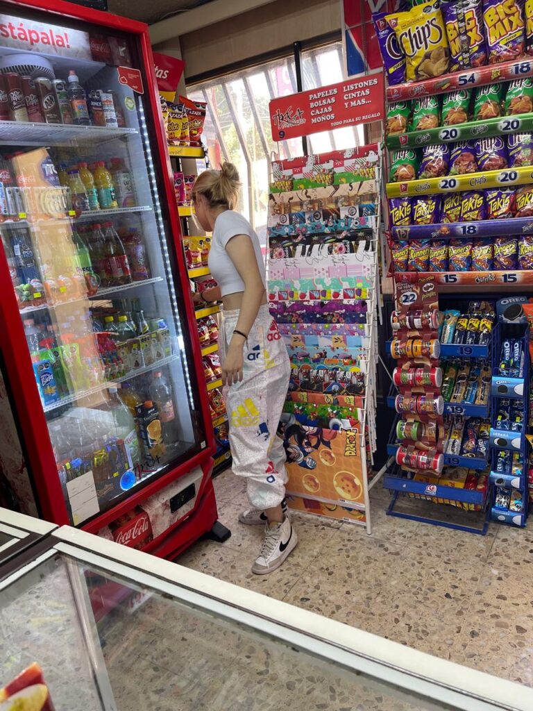 31580 papeleria toka 768x1024