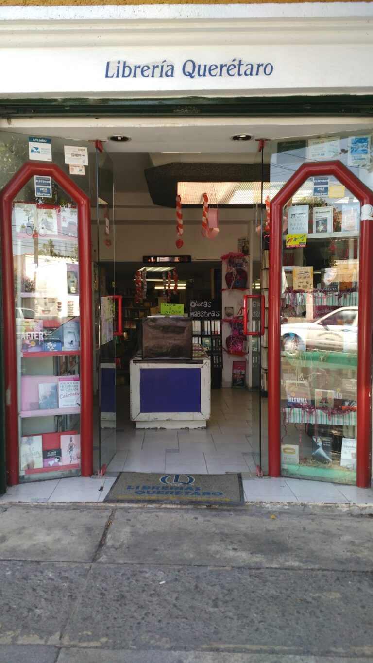 31856 librerias queretaro av juarez 768x1365