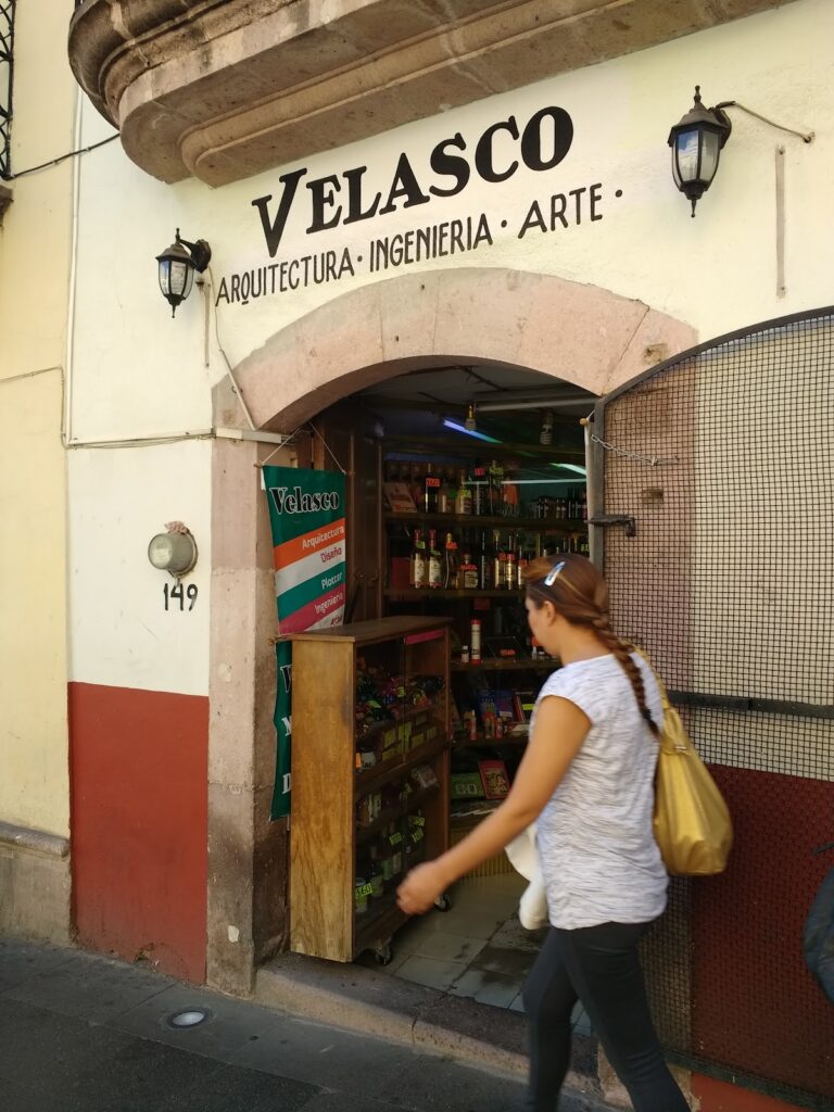 31970 velasco 768x1024