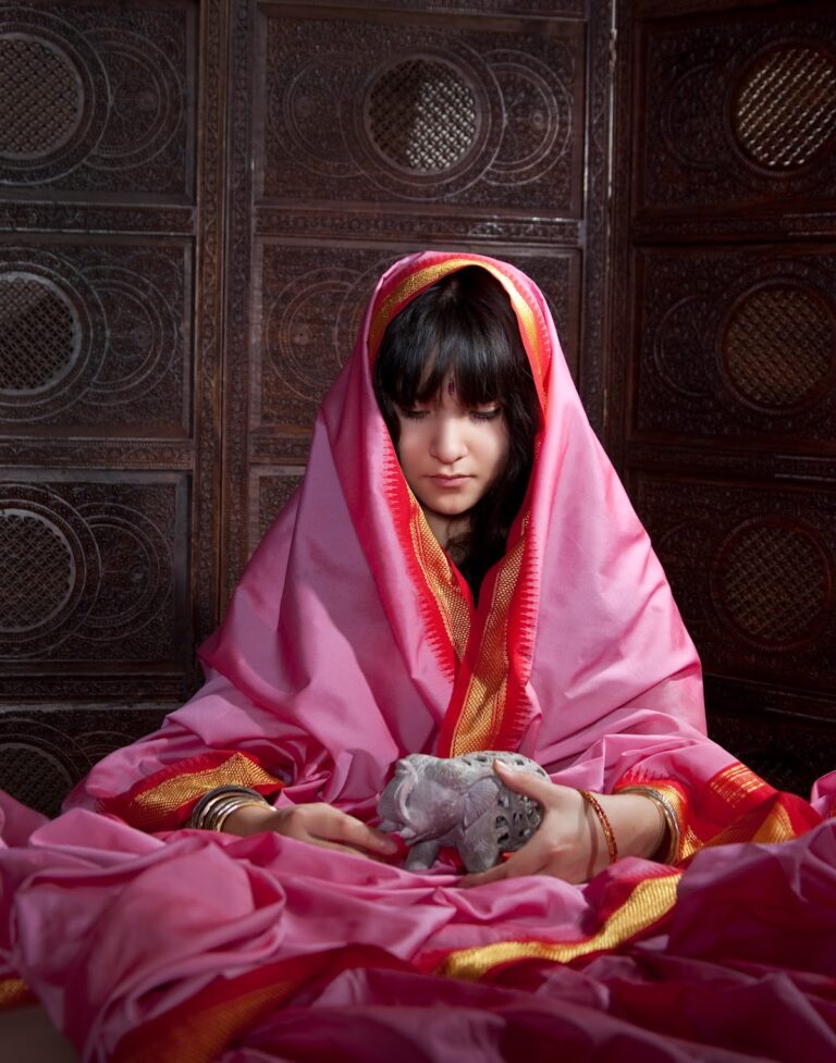 32185 foto estudio ana 768x977