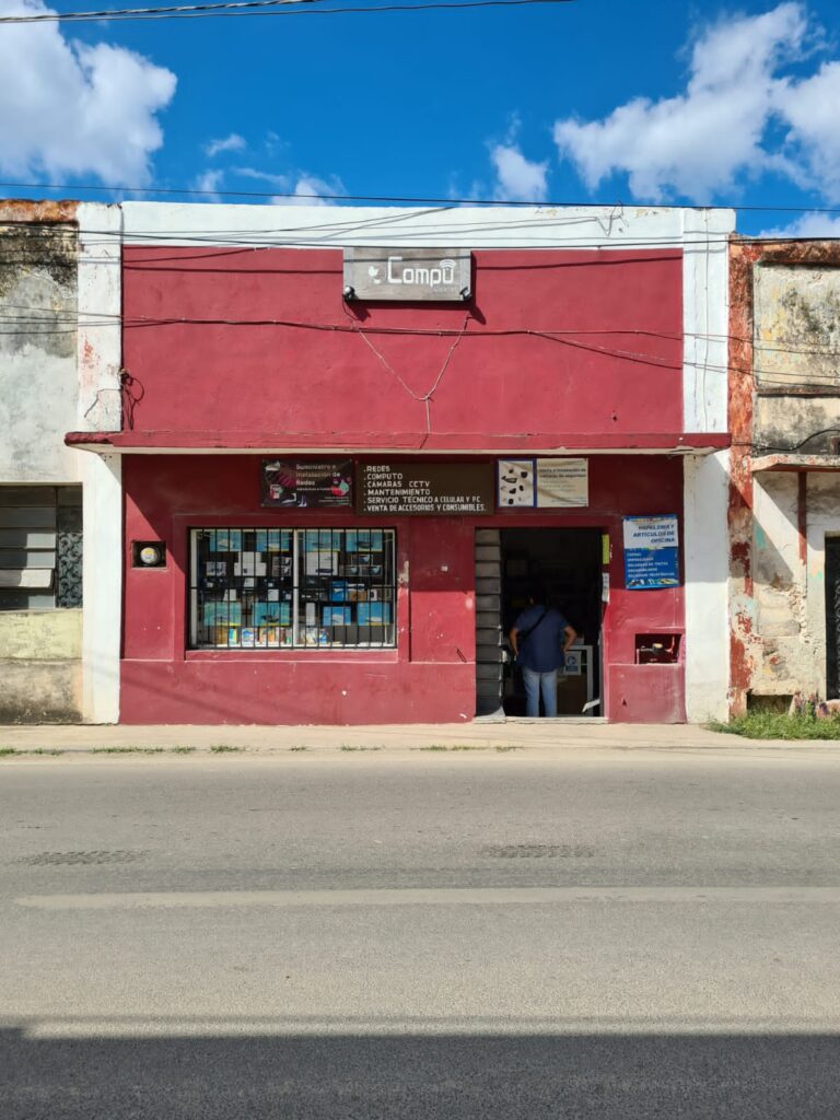 3243 compu cleaner 768x1024