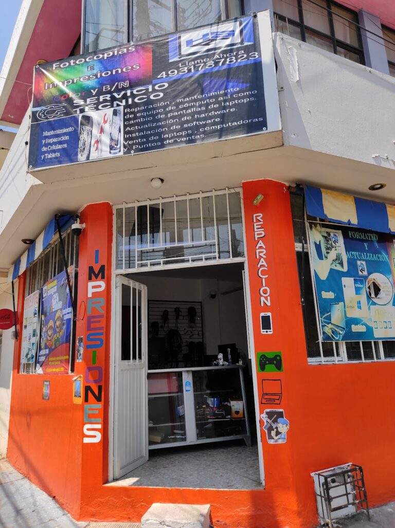 3263 ksr laptop y ksr gamer 768x1027