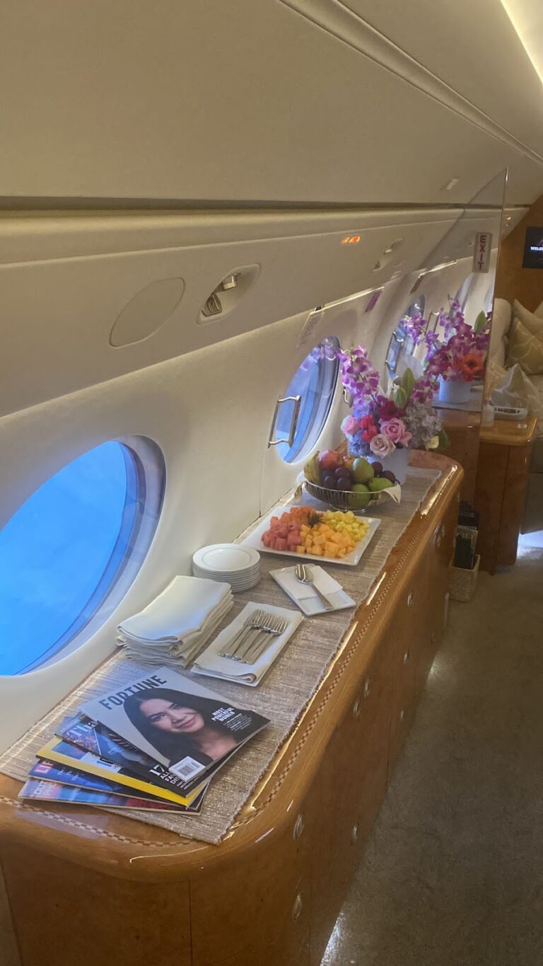 33138 floreria becky 768x1365