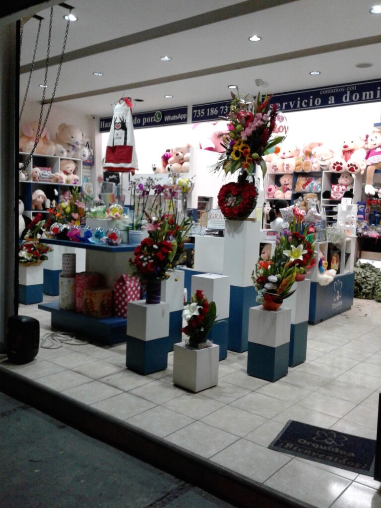 33266 floreria orquidea boutique floral 768x1024