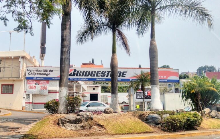34204 hiperllantas chilpancingo 768x485