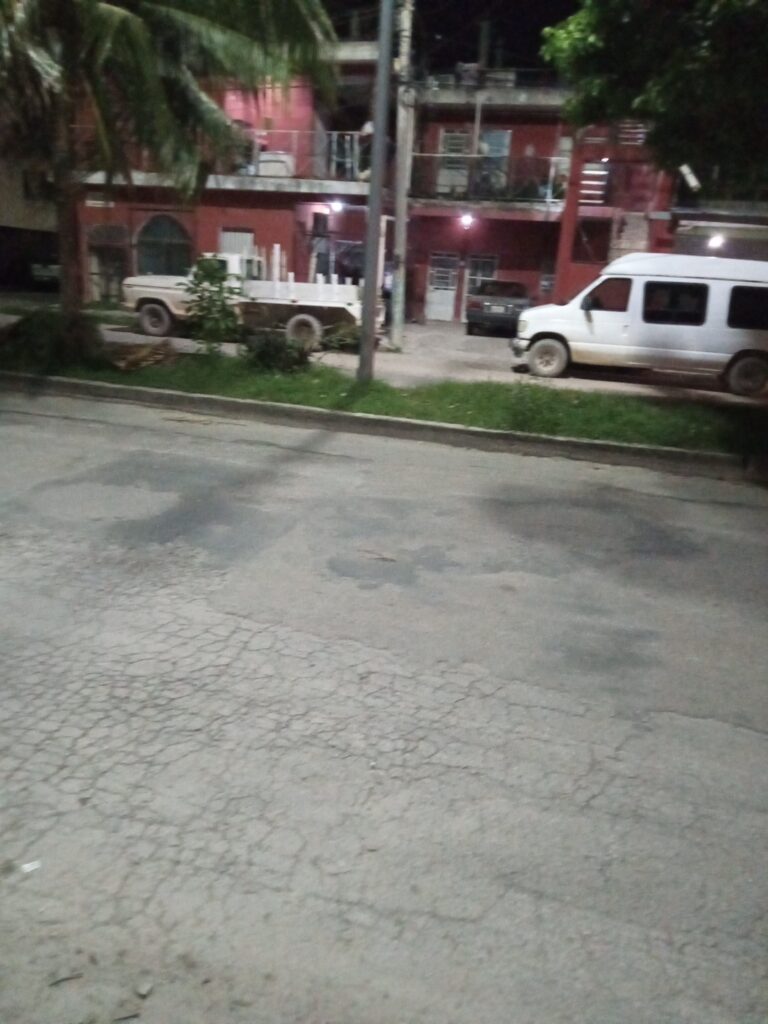 34904 el arbol car wash 768x1024