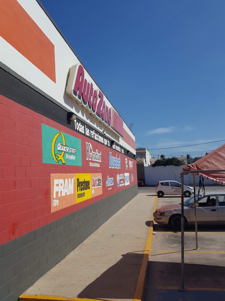 35062 refaccionaria autozone 768x1024