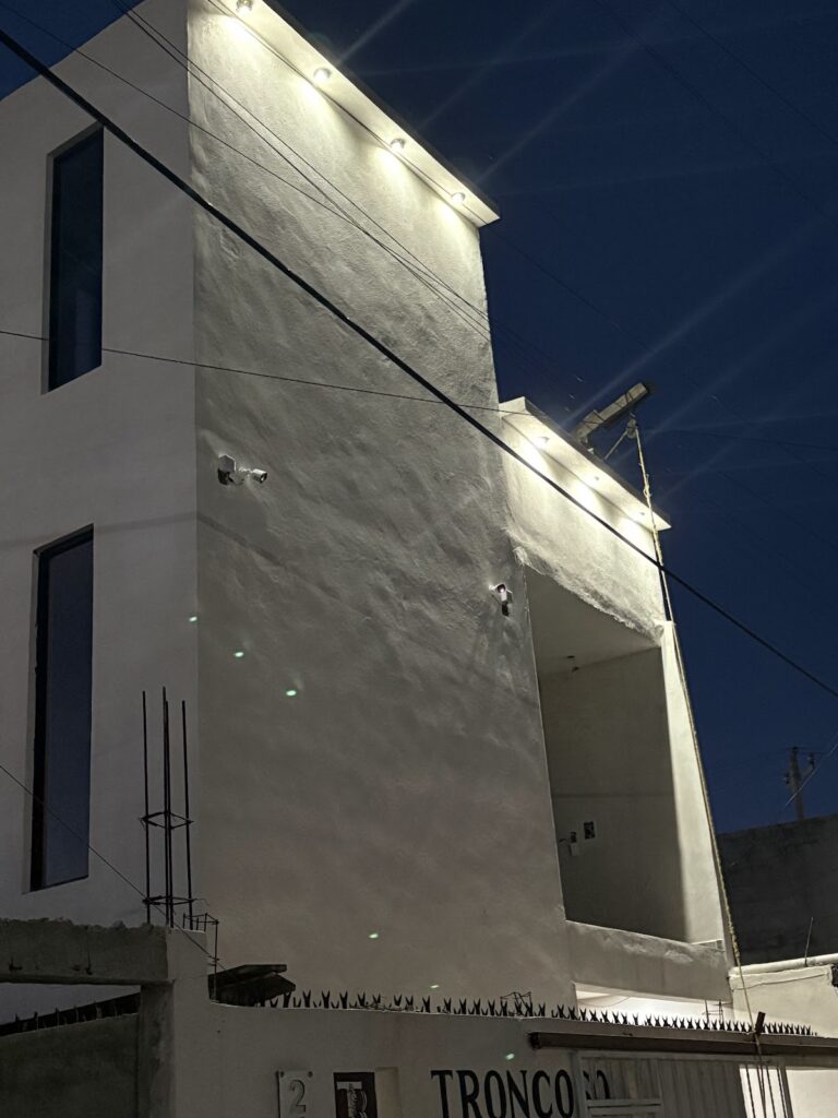 36635 troncoso y abogados 768x1024