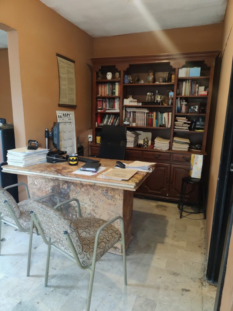 36700 vazquez abogados 768x1024