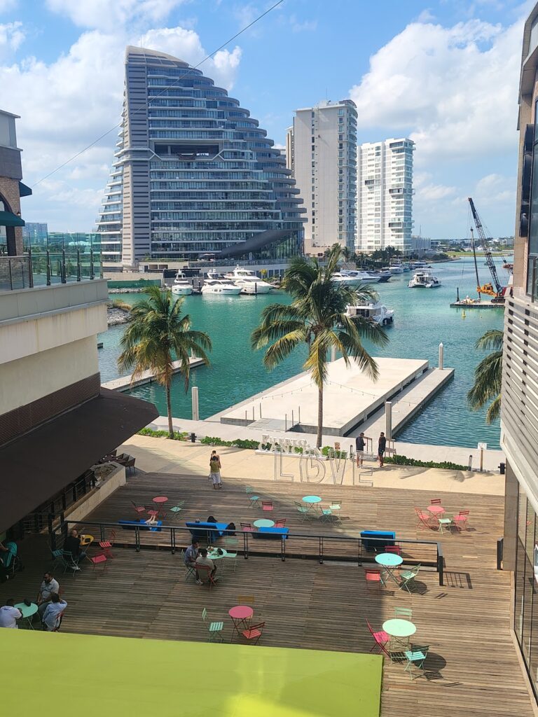 37344 contador cancun 768x1024