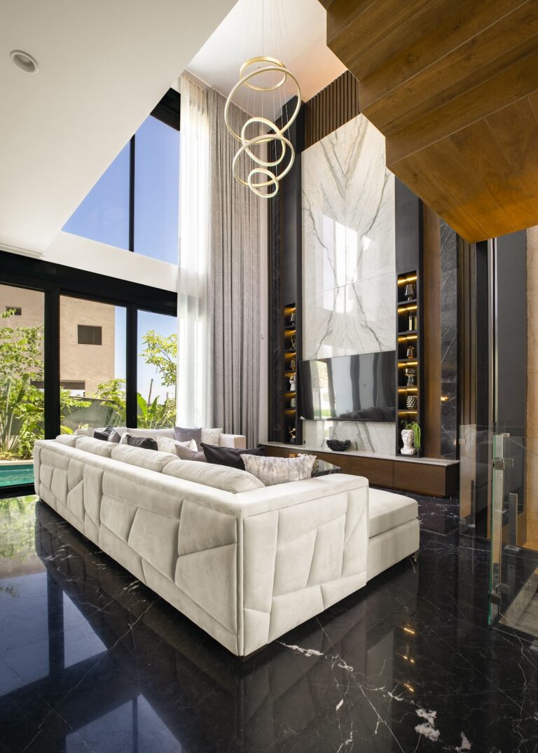 3822 erka constructora 768x1075