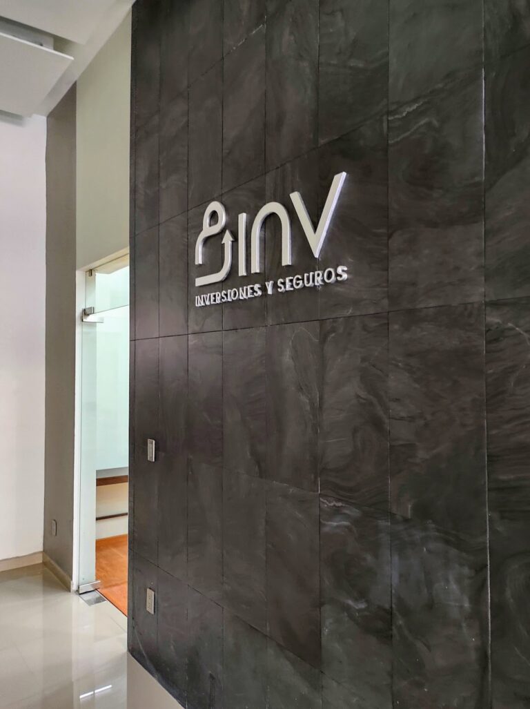 38503 inv seguros inversiones y fianzas 768x1027