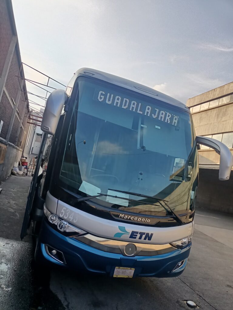 38685 paqueteria etn toluca 768x1024