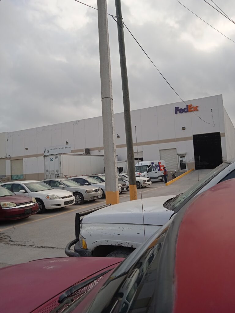 38913 centro de envio fedex 768x1024