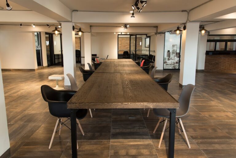 39067 igniter business center 768x513