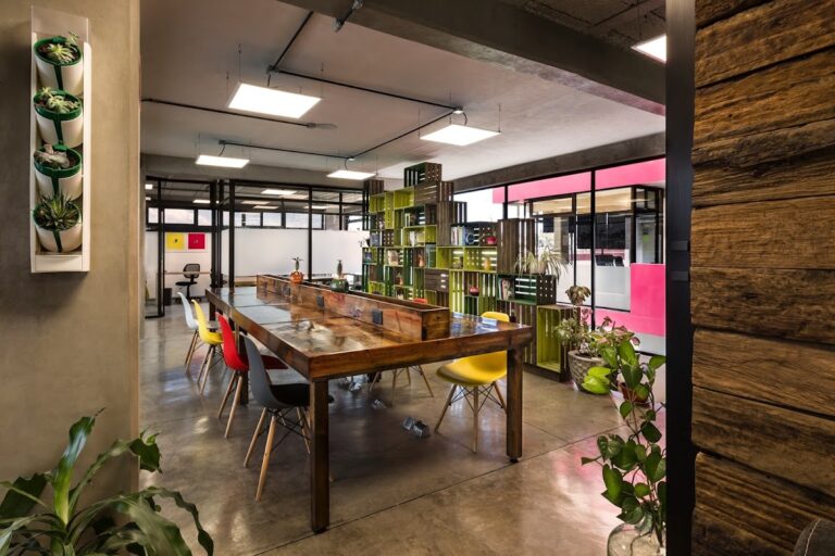 39301 biz it cowork 768x512