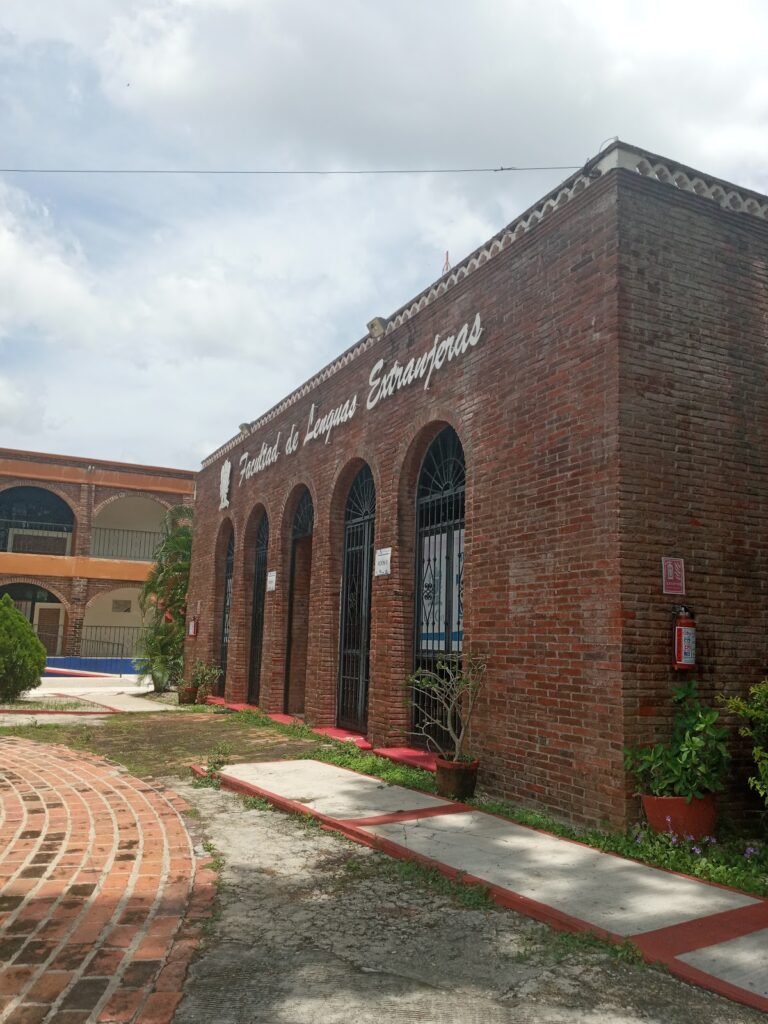 39573 facultad de lenguas extranjeras uagro 768x1024