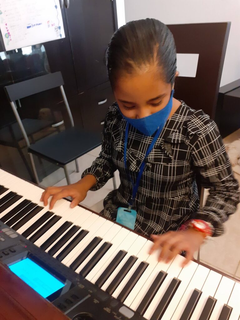 40435 centro musical cordova 768x1024