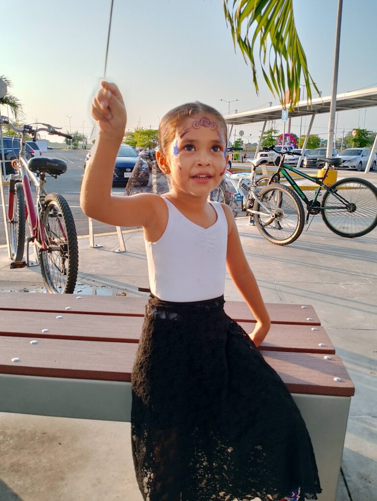 40894 academia de danza raices 768x1020