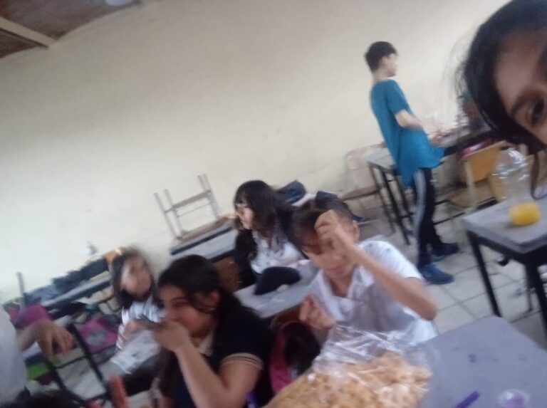 41437 escuela nino artillero 768x573