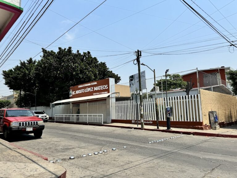 41769 escuela secundaria federal licenciado adolfo lopez mateos 768x576
